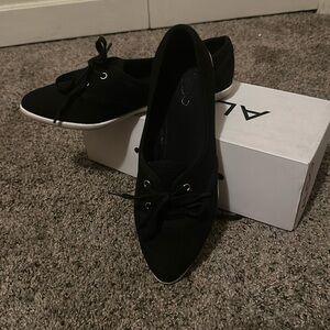 Aldo pointy flat